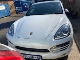 2013 PORSCHE CAYENNE