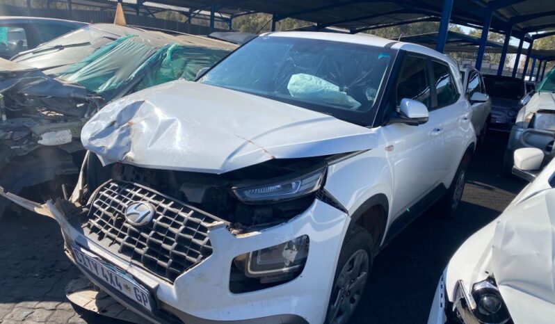 
								2020 HYUNDAI VENUE 1.0 TGDi full									