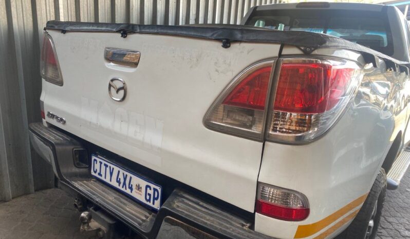 
								2014 MAZDA BT50 full									