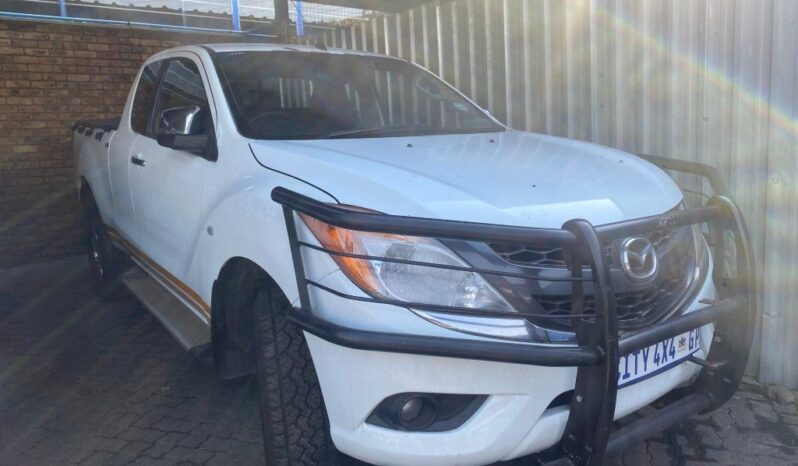 
								2014 MAZDA BT50 full									