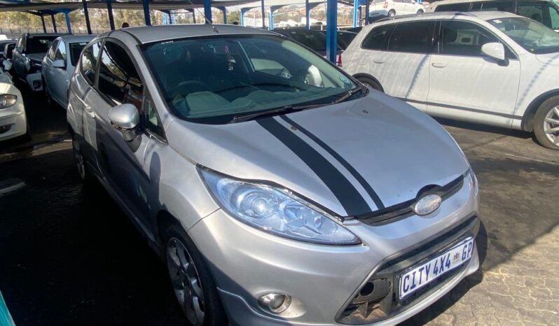 
								2009 FORD FIESTA full									