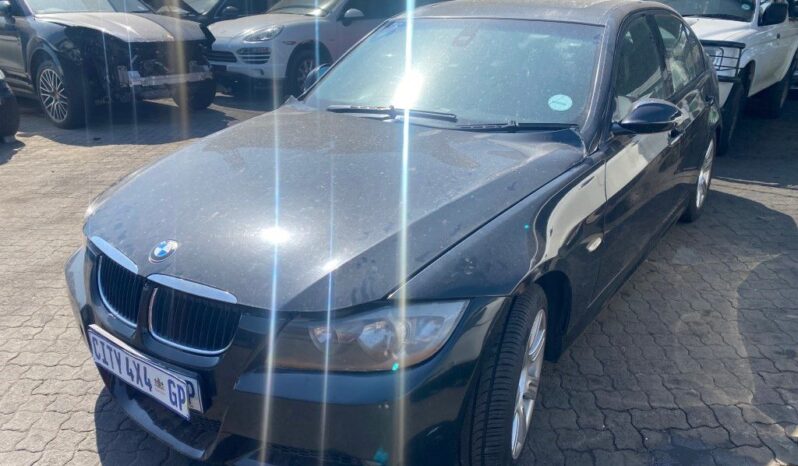 
								2007 BMW 320i full									