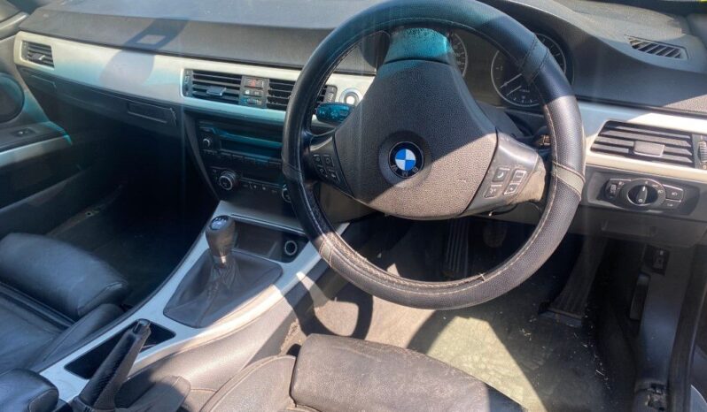 
								2007 BMW 320i full									