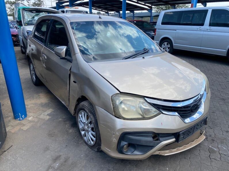 
								2018 TOYOTA ETIOS 1.5 XS full									