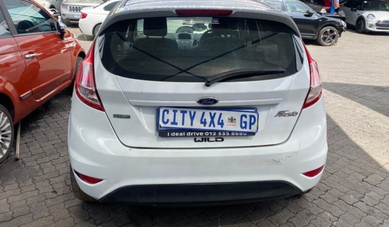 
								2016 FORD FIESTA full									