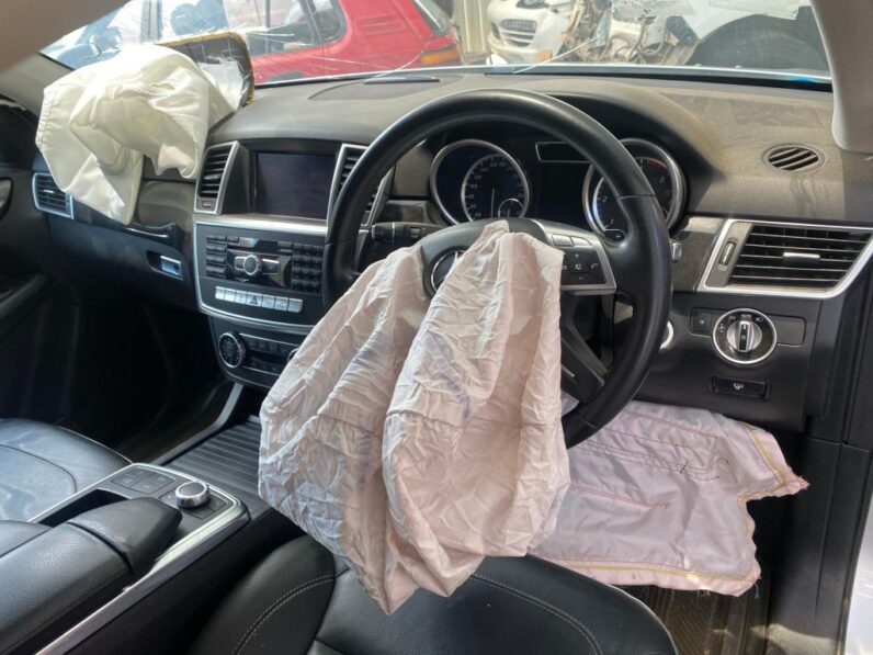 
								2013 MERCEDES BENZ ML250 full									