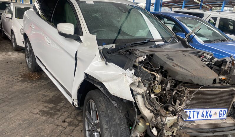 
								2017 VOLVO XC60 full									