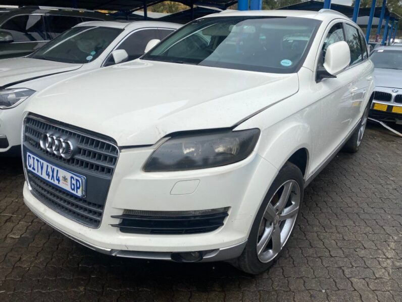 
								2006 AUDI Q7 full									