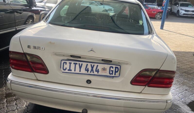 
								1999 MERCEDES BENZ E320 full									