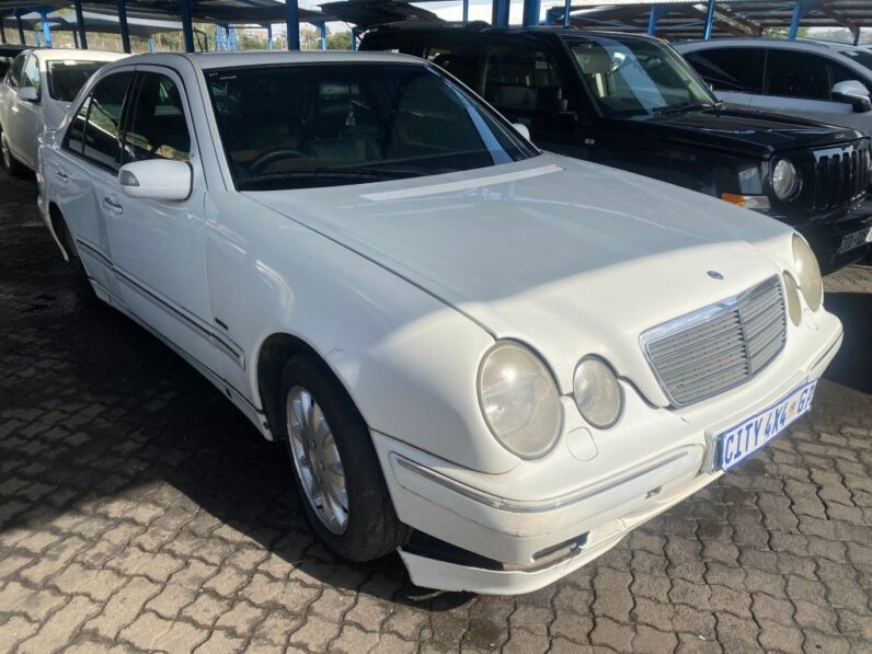
								1999 MERCEDES BENZ E320 full									
