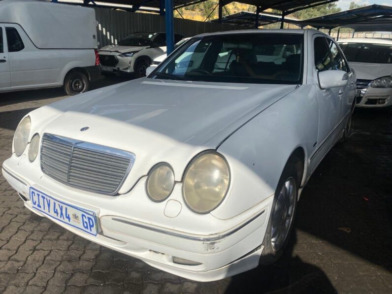 
								1999 MERCEDES BENZ E320 full									