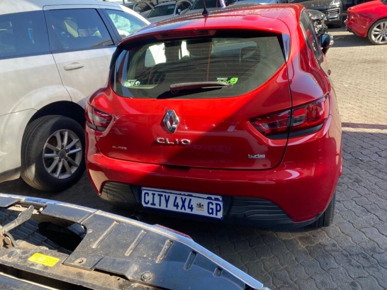 
								2016 RENAULT CLIO full									