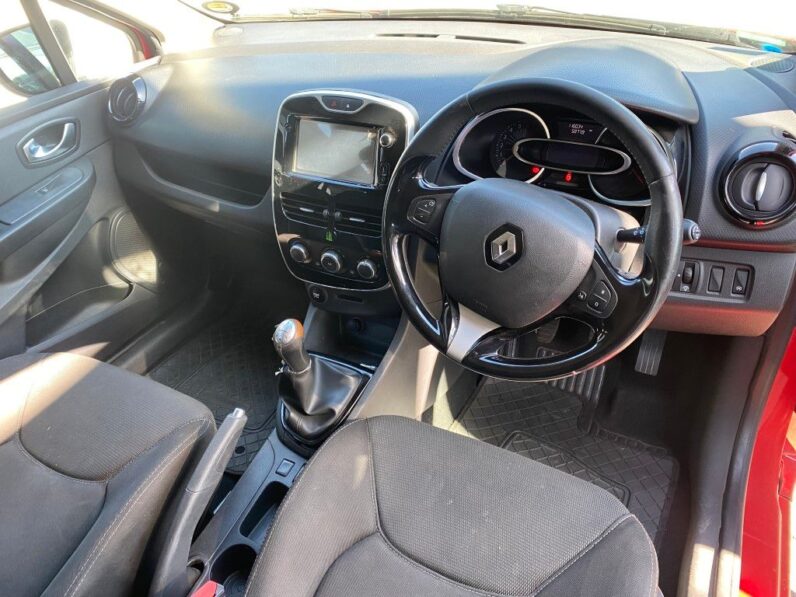 
								2016 RENAULT CLIO full									