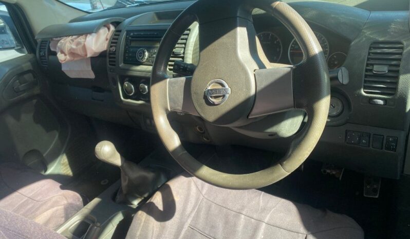 
								2015 NISSAN NAVARA full									