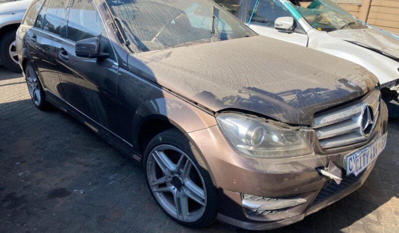 
								2012 MERCEDES BENZ C200 CDi full									