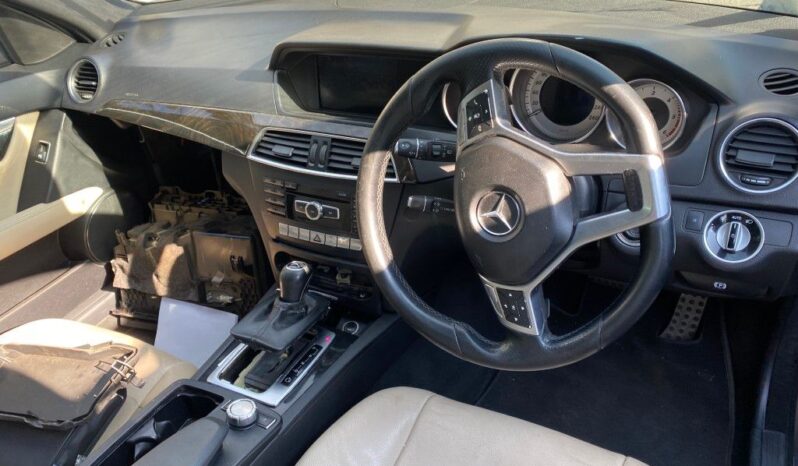 
								2012 MERCEDES BENZ C200 CDi full									