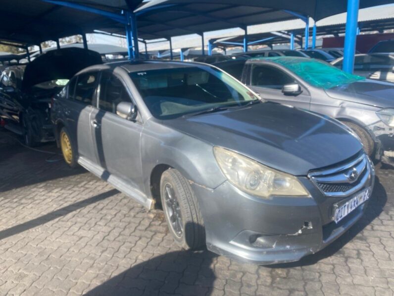 
								2010 SUBARU LEGACY 2.0 i PREMIUM full									