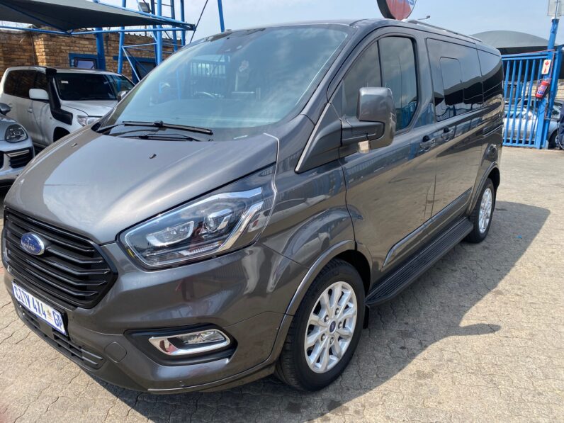 
								2022 FORD TOURNEO full									