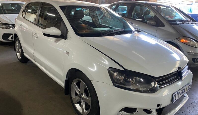 
								2019 VW POLO full									