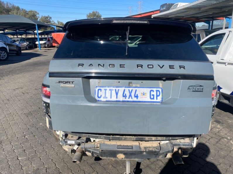 
								2015 LAND ROVER RANGE ROVER SPOR full									