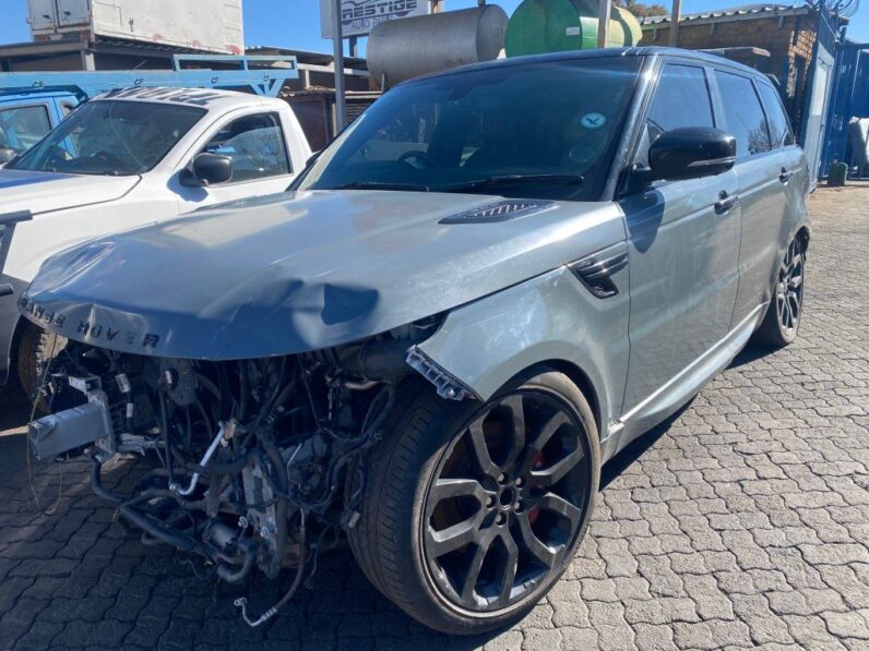 
								2015 LAND ROVER RANGE ROVER SPOR full									