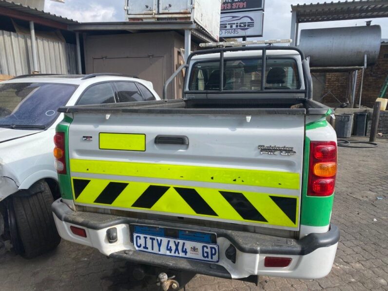 
								2024 MAHINDRA PIK UP full									