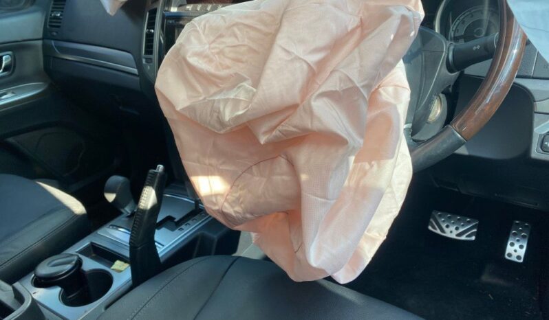 
								2019 MITSUBISHI PAJERO full									