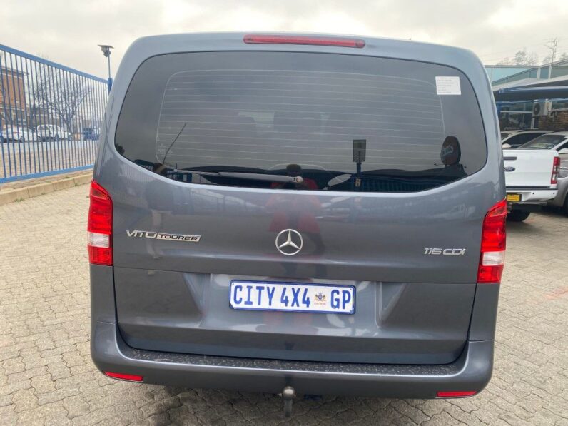 
								2015 MERCEDES BENZ VITO 116 2.2 full									