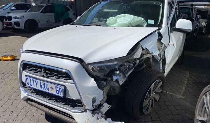 
								2015 MITSUBISHI ASX full									