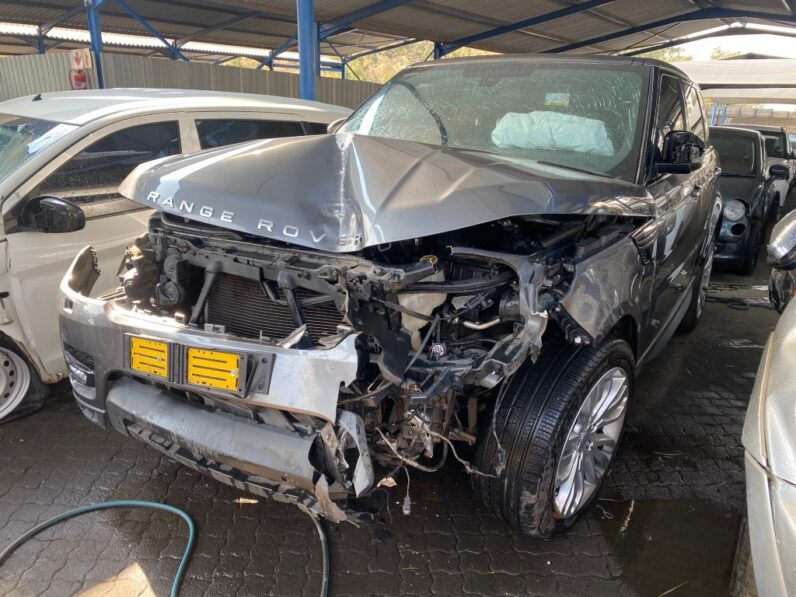 
								2015 LAND ROVER RANGE ROVER SPOR full									