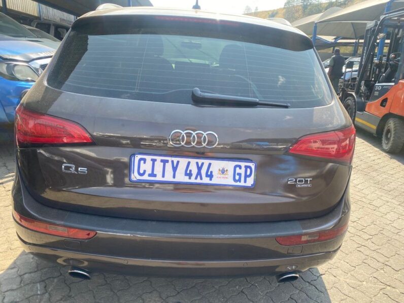 
								2013 AUDI Q5 2.0T full									