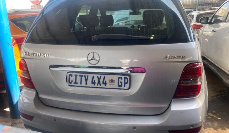 
								2009 MERCEDES BENZ ML320 CDi full									
