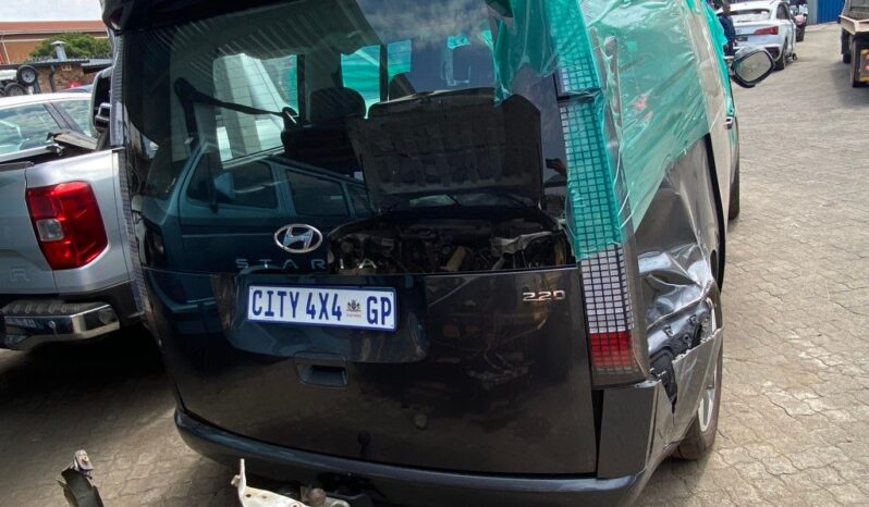 
								2023 HYUNDAI STARIA 9 SEATER full									