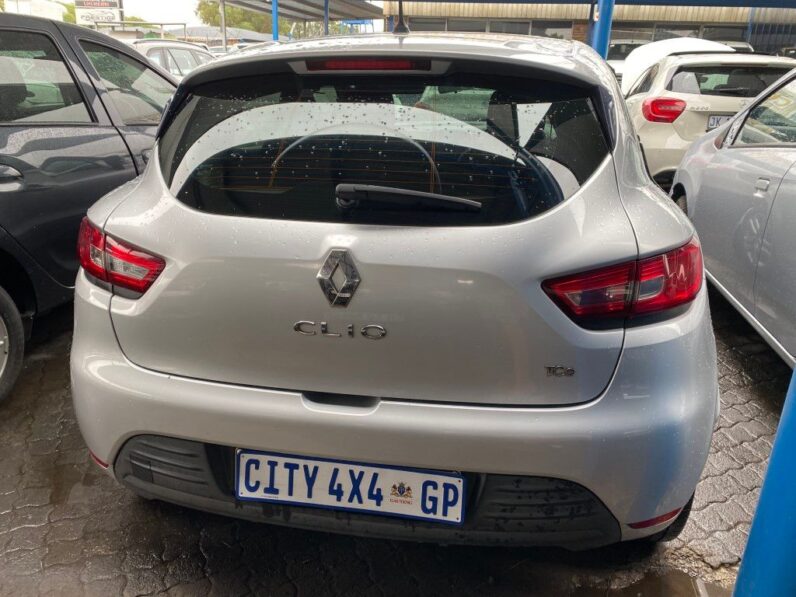 
								2018 RENAULT CLIO 4 900T EXPRESS full									