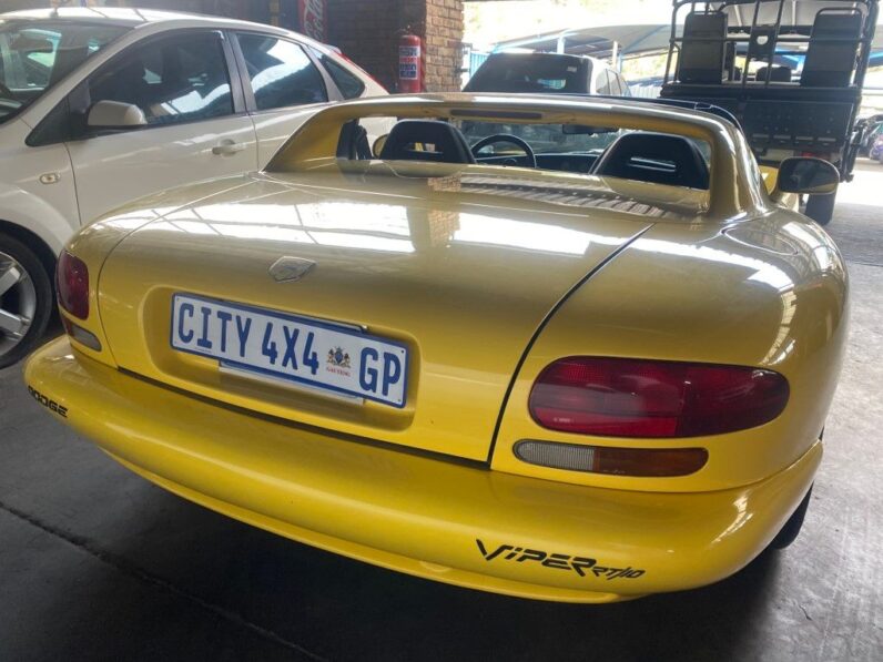 
								1996 DODGE VIPER full									