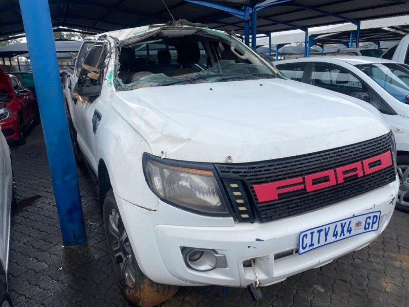 
								2013 FORD RANGER 3.2 TDCI full									