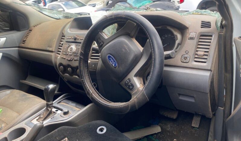 
								2013 FORD RANGER 3.2 TDCI full									