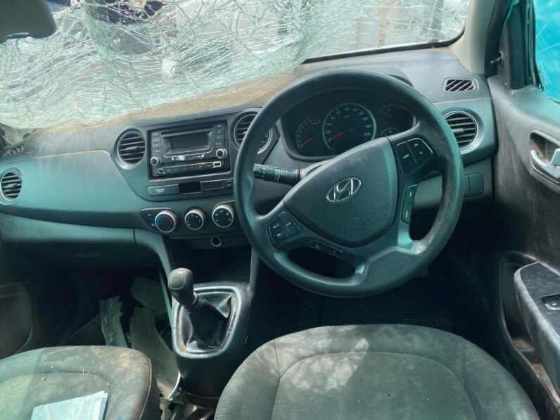 
								2020 HYUNDAI GRAND i10 full									