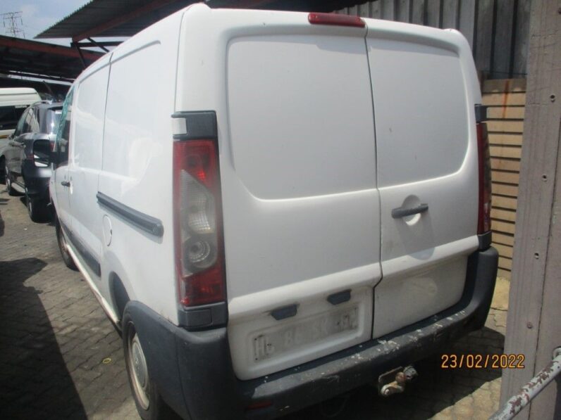
								2012 PEUGEOT 2.0 HDI L1H1 P/V full									