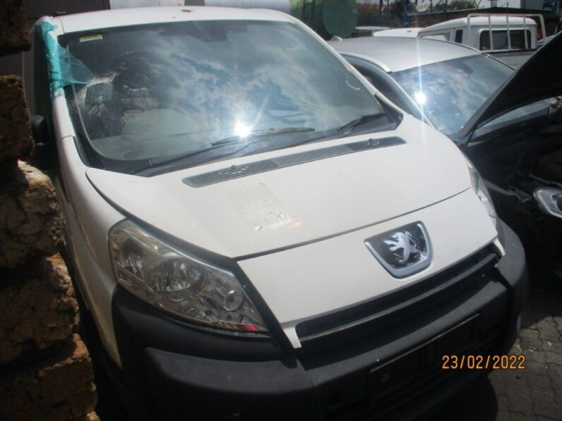 
								2012 PEUGEOT 2.0 HDI L1H1 P/V full									