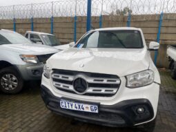 2019 MERCEDES BENZ X250