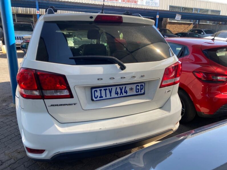 
								2014 DODGE JOURNEY 2.4 A/T full									