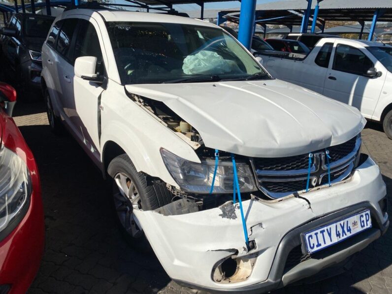 
								2014 DODGE JOURNEY 2.4 A/T full									