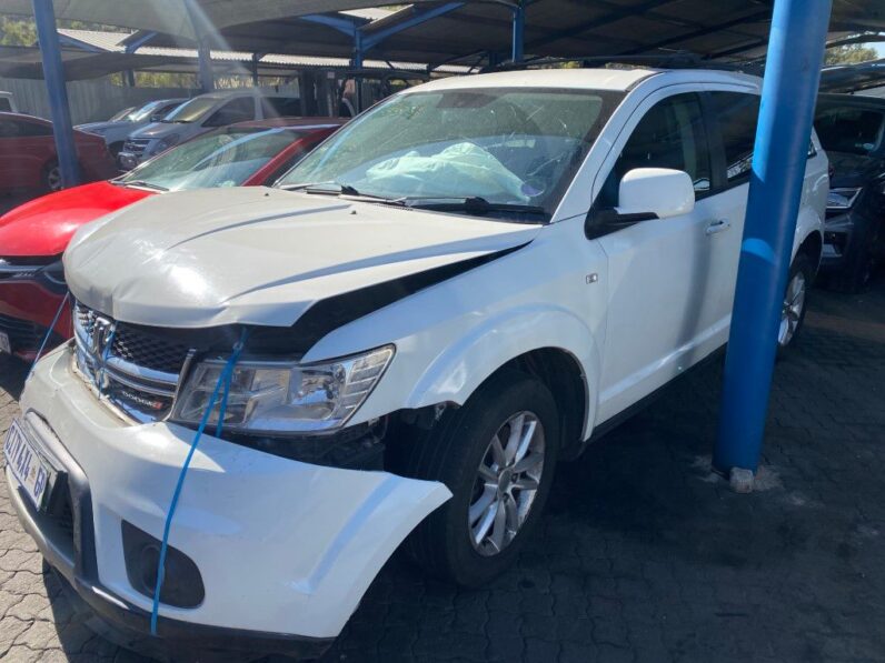 
								2014 DODGE JOURNEY 2.4 A/T full									