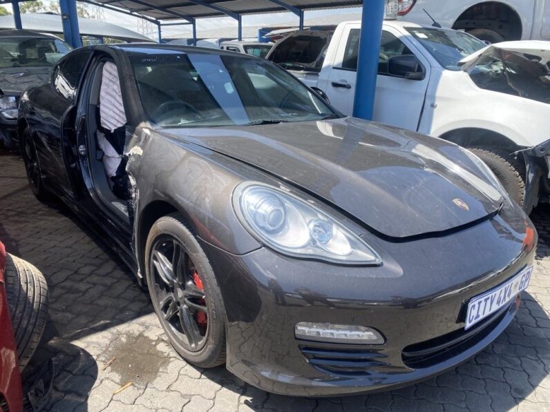 
								2011 PORSCHE PANAMERA 4 PDC full									