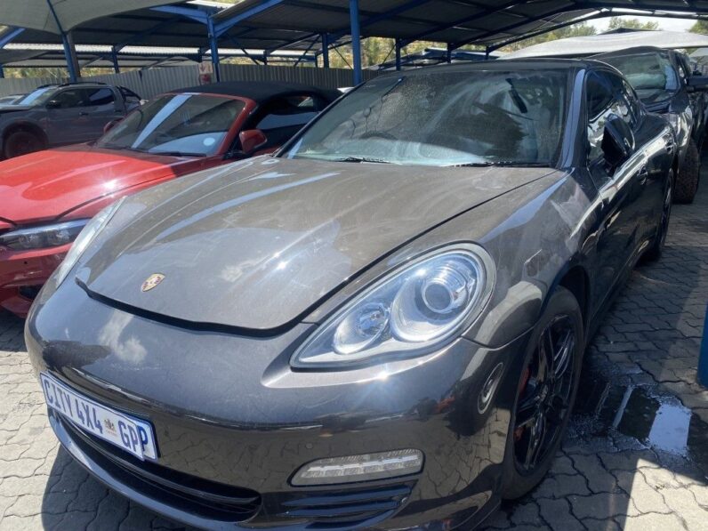 
								2011 PORSCHE PANAMERA 4 PDC full									