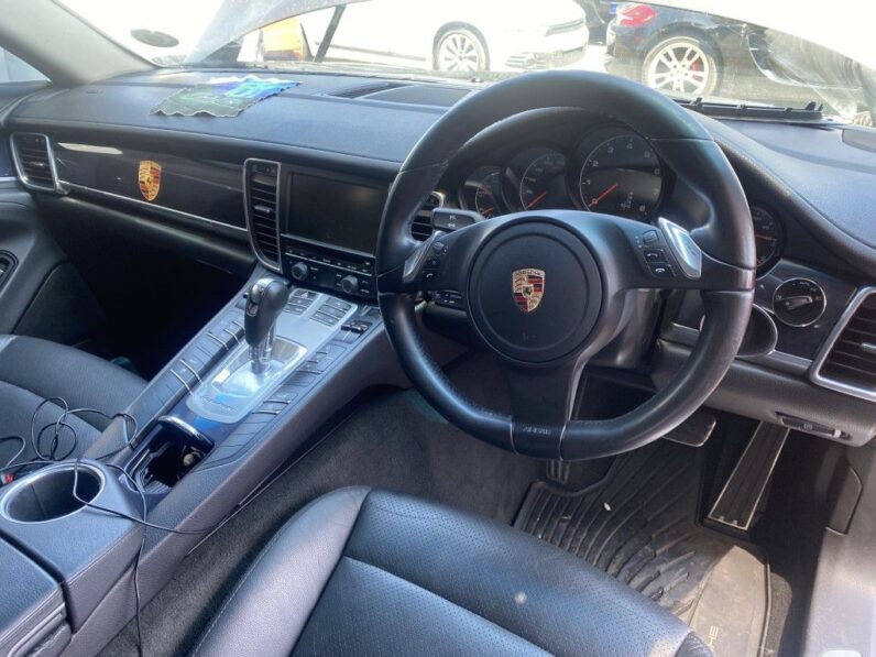 
								2011 PORSCHE PANAMERA 4 PDC full									