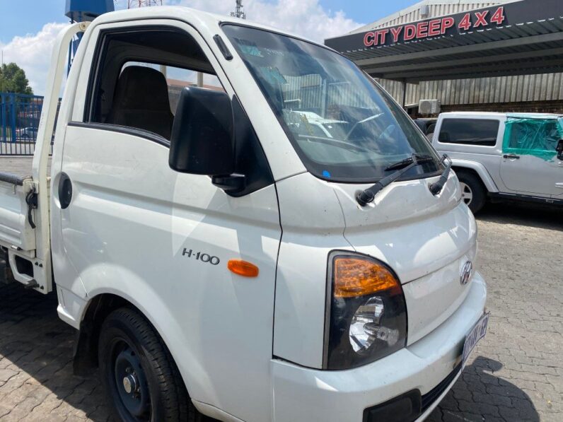 
								2020 HYUNDAI H100 2.6 D F/C full									