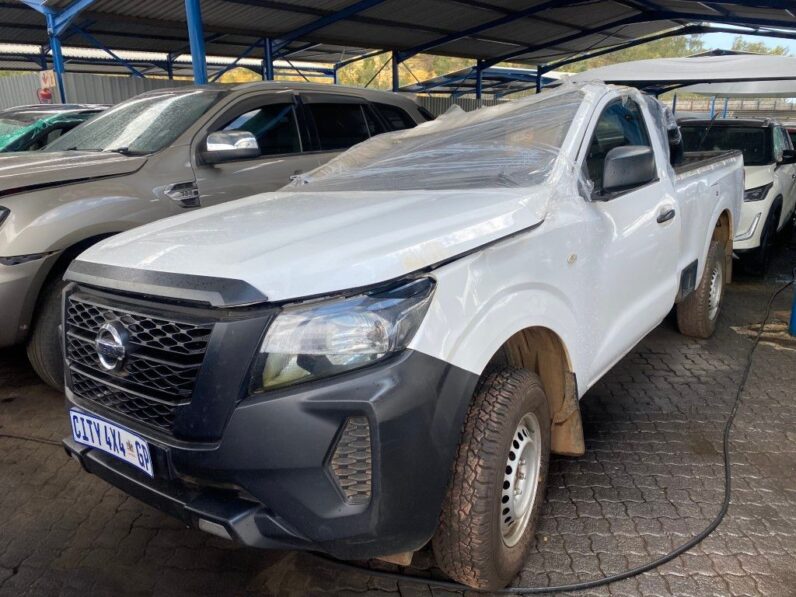 
								2021 NISSAN NAVARA 2.5 DE XE full									