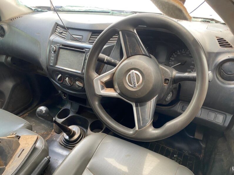 
								2021 NISSAN NAVARA 2.5 DE XE full									